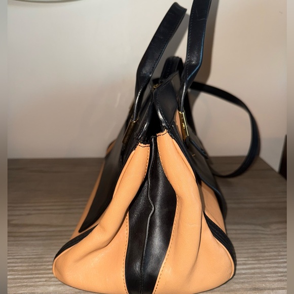 Chloe Authentic Alice Large Zip Top Handle Bag with Strap in Colorblock Leather - Picture 9 of 15